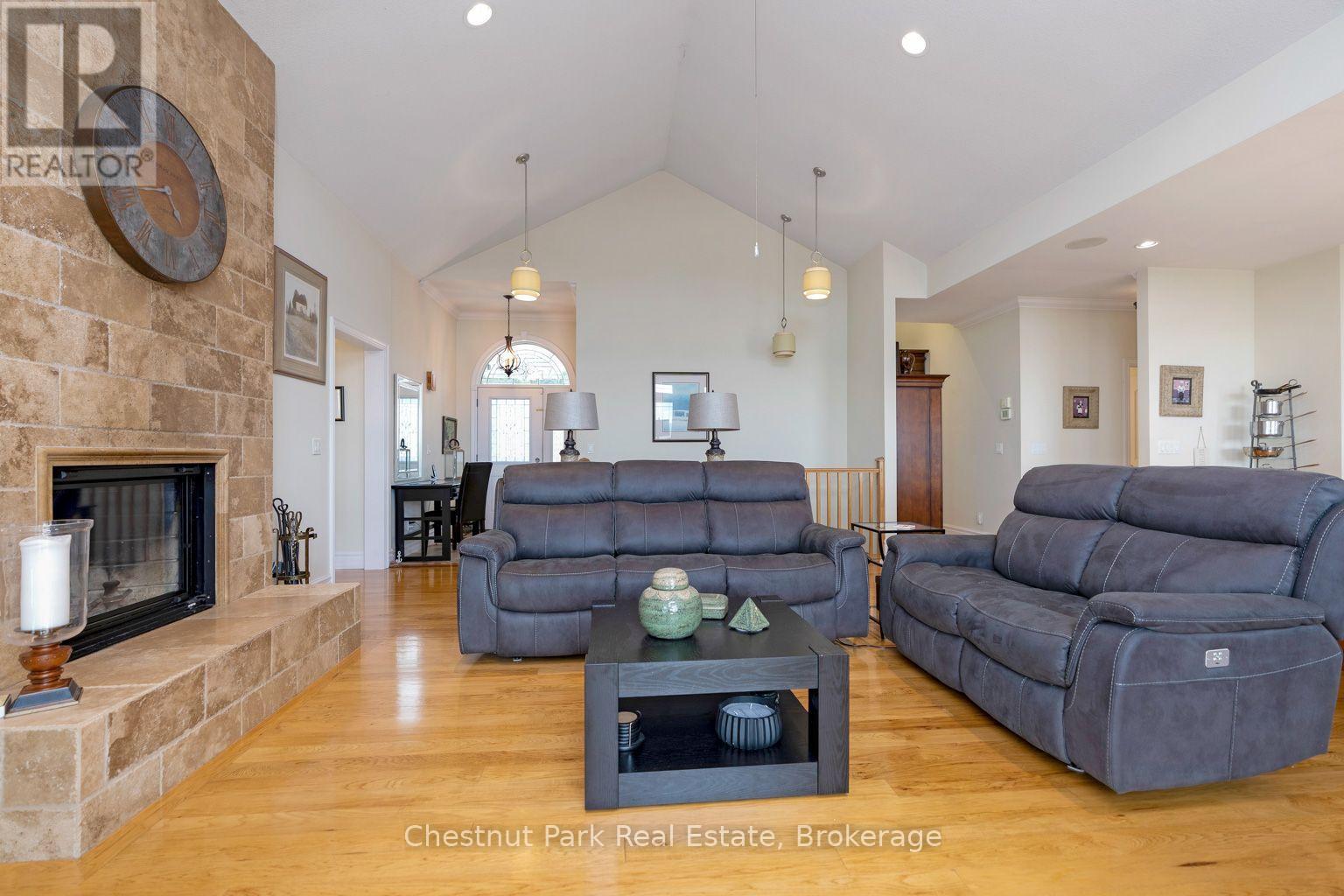 133 Lakeshore Road E, Blue Mountains, Ontario  L9Y 0N1 - Photo 28 - X13620988