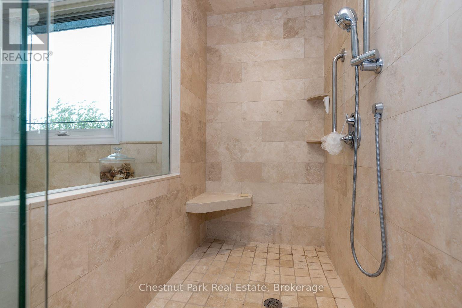 133 Lakeshore Road E, Blue Mountains, Ontario  L9Y 0N1 - Photo 22 - X13620988