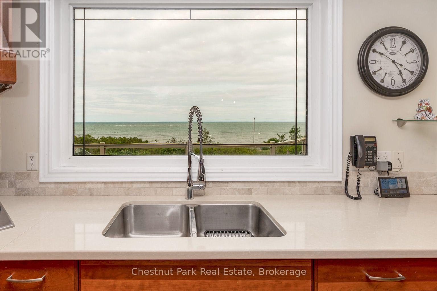 133 Lakeshore Road E, Blue Mountains, Ontario  L9Y 0N1 - Photo 30 - X13620988