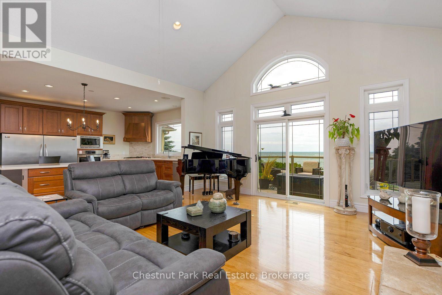 133 Lakeshore Road E, Blue Mountains, Ontario  L9Y 0N1 - Photo 27 - X13620988