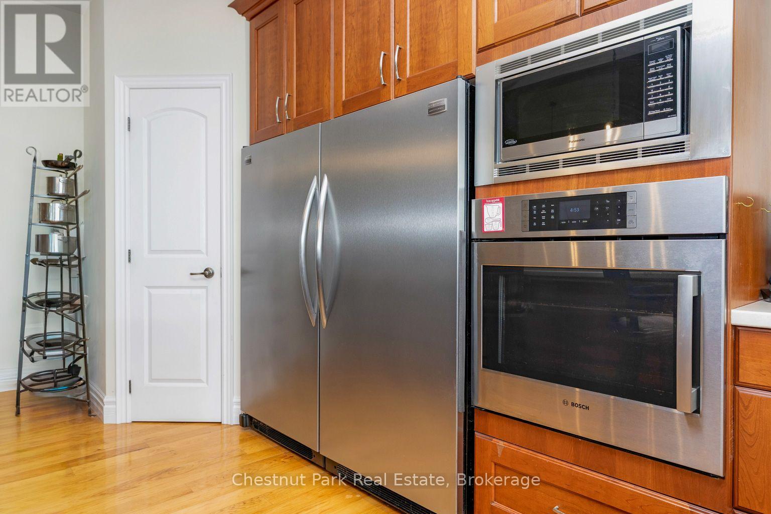 133 Lakeshore Road E, Blue Mountains, Ontario  L9Y 0N1 - Photo 31 - X13620988