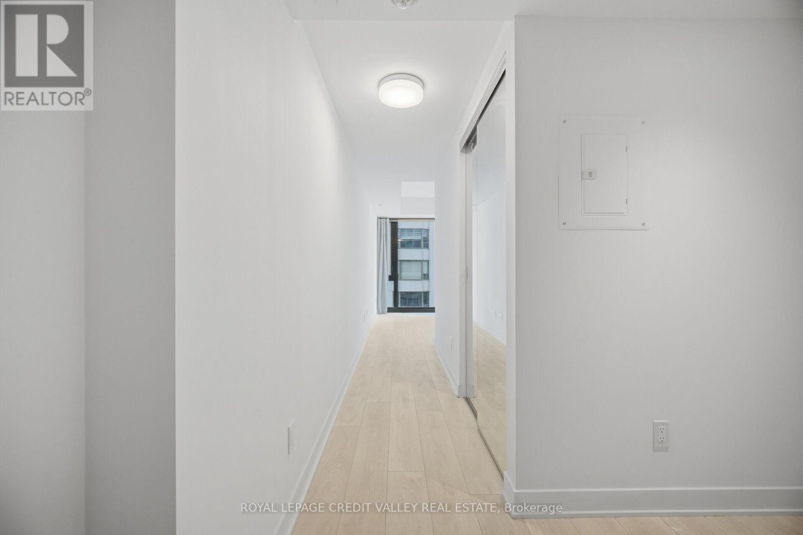 1806 - 188 Cumberland Street, Toronto, Ontario  M5R 0B6 - Photo 11 - C13238996
