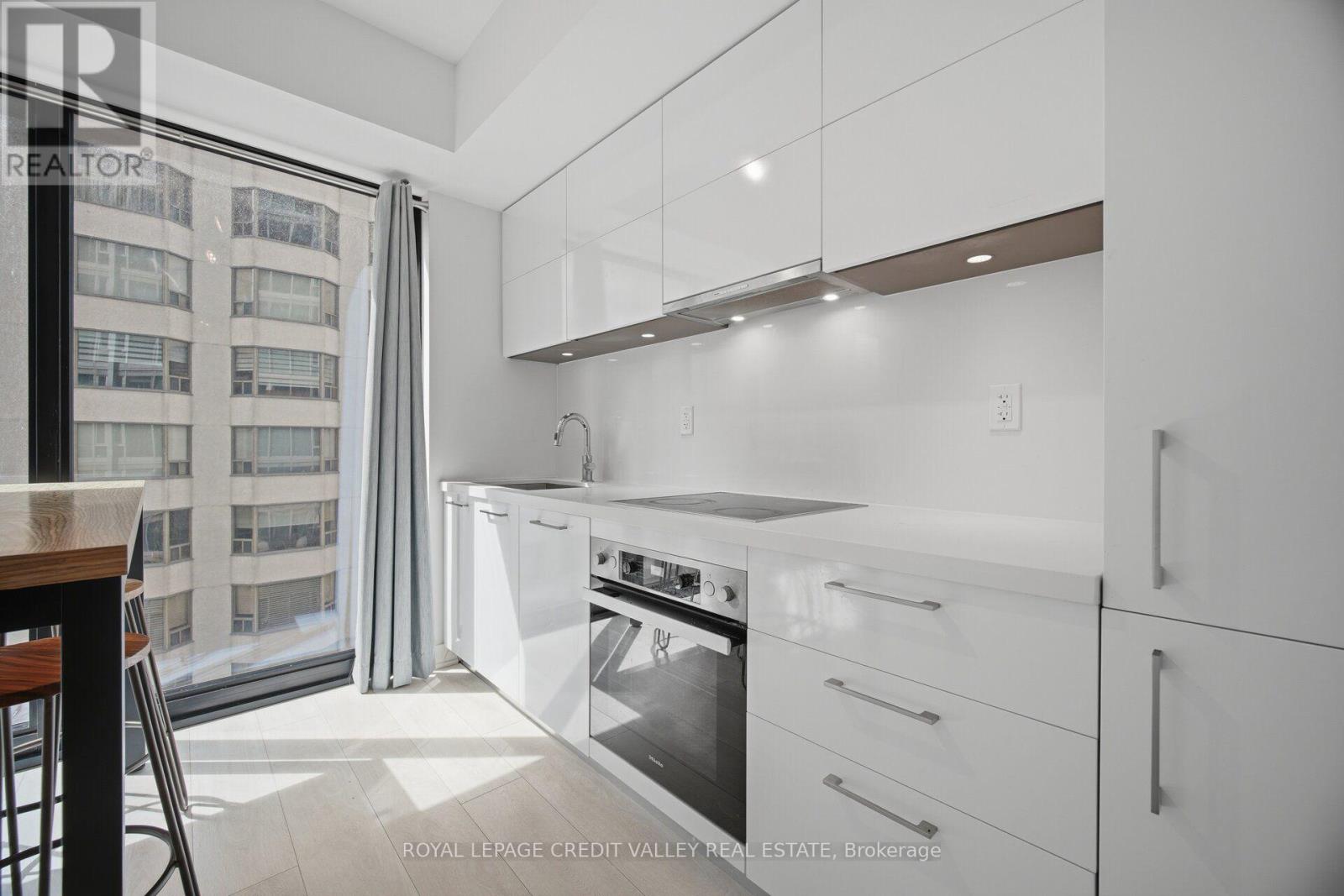 1806 - 188 Cumberland Street, Toronto, Ontario  M5R 0B6 - Photo 20 - C13238996