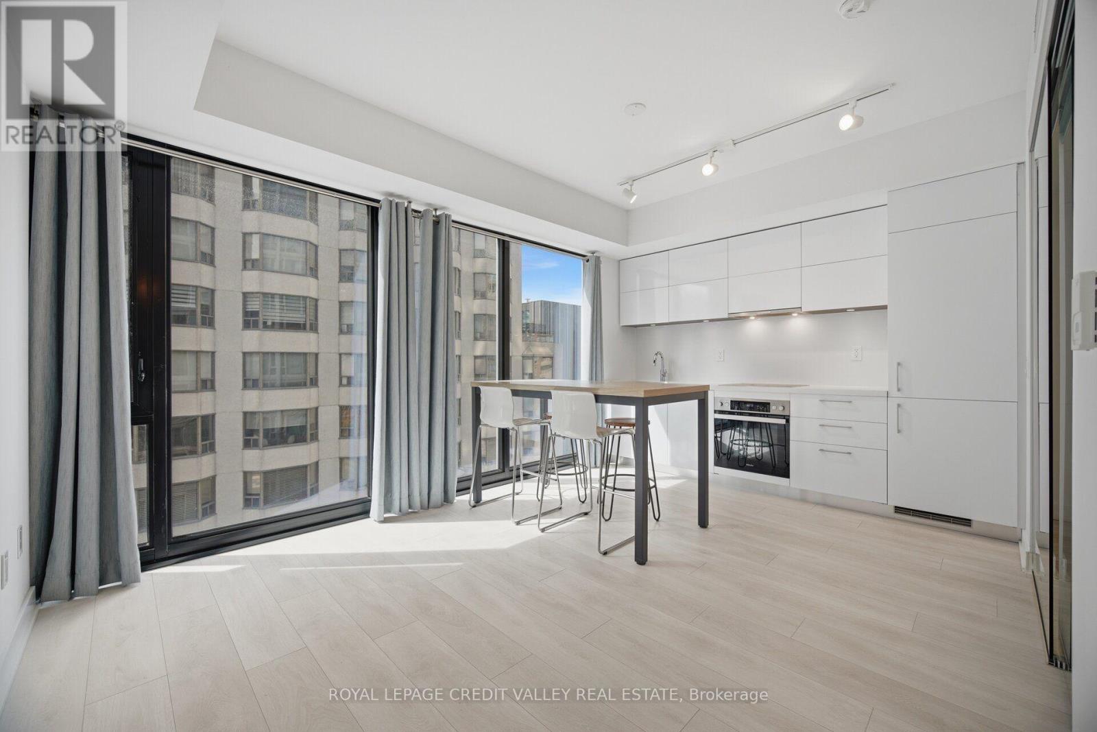 1806 - 188 Cumberland Street, Toronto, Ontario  M5R 0B6 - Photo 17 - C13238996