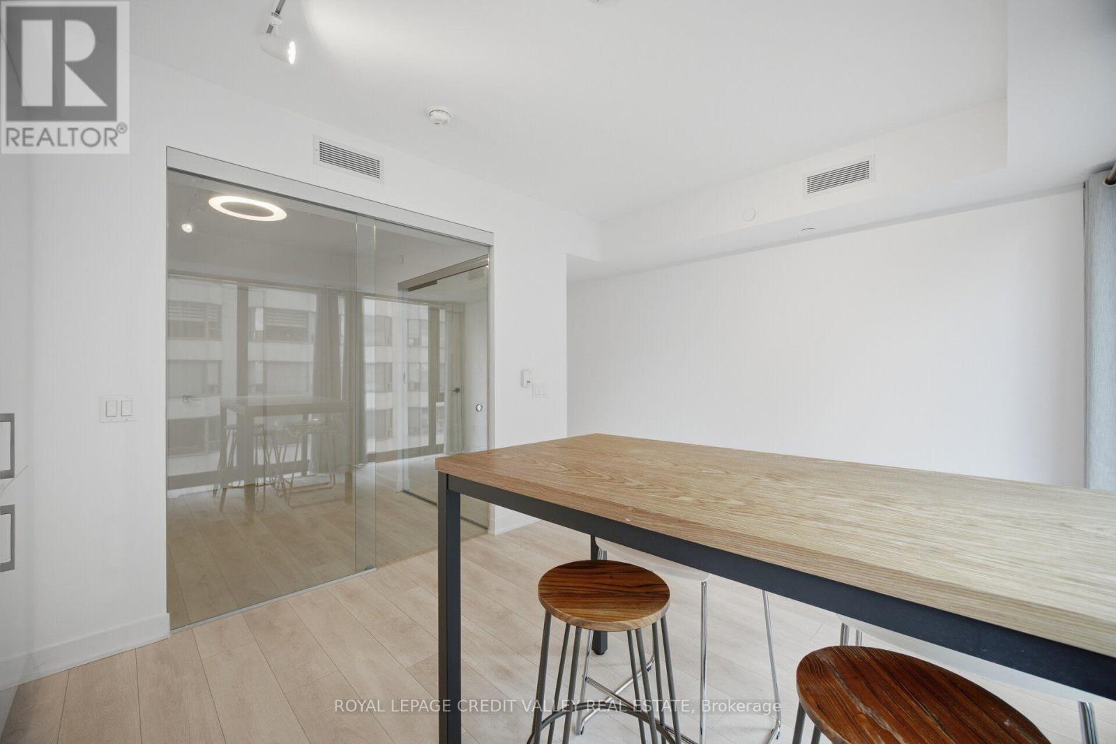 1806 - 188 Cumberland Street, Toronto, Ontario  M5R 0B6 - Photo 23 - C13238996