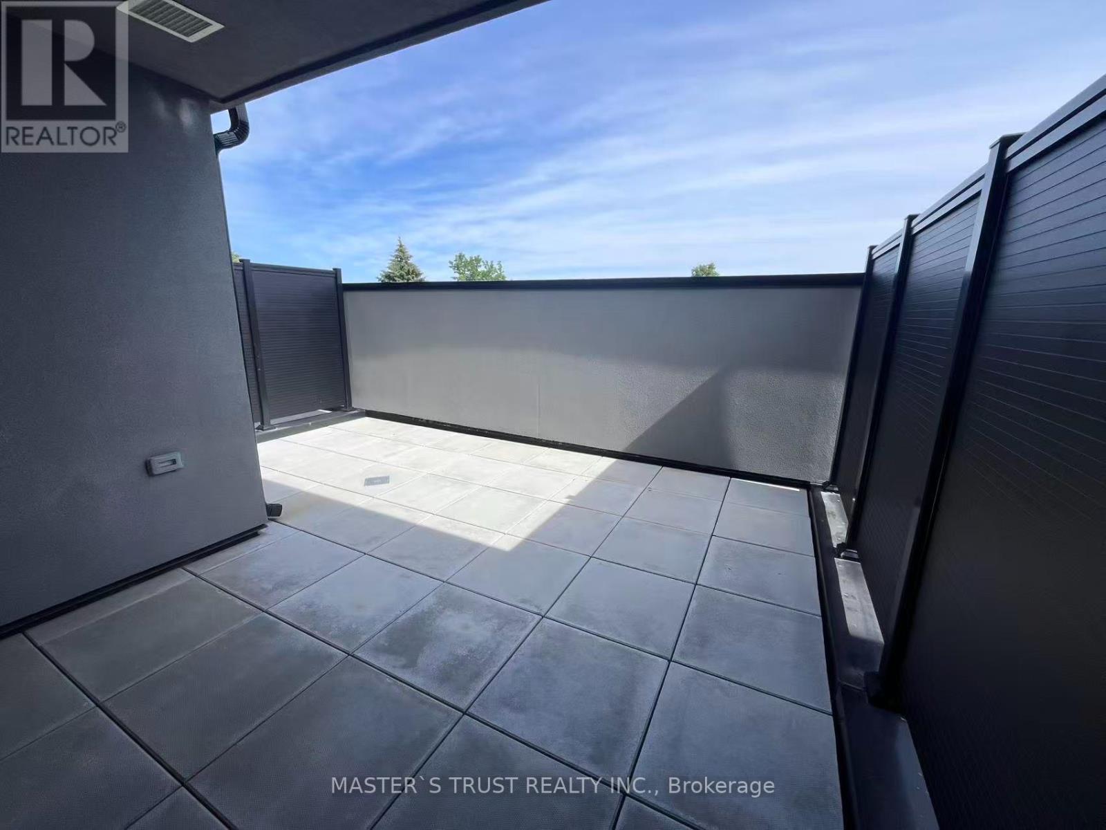 27 Alton Crescent, Vaughan, Ontario L4J 0M1 - Photo 7 - N13615172