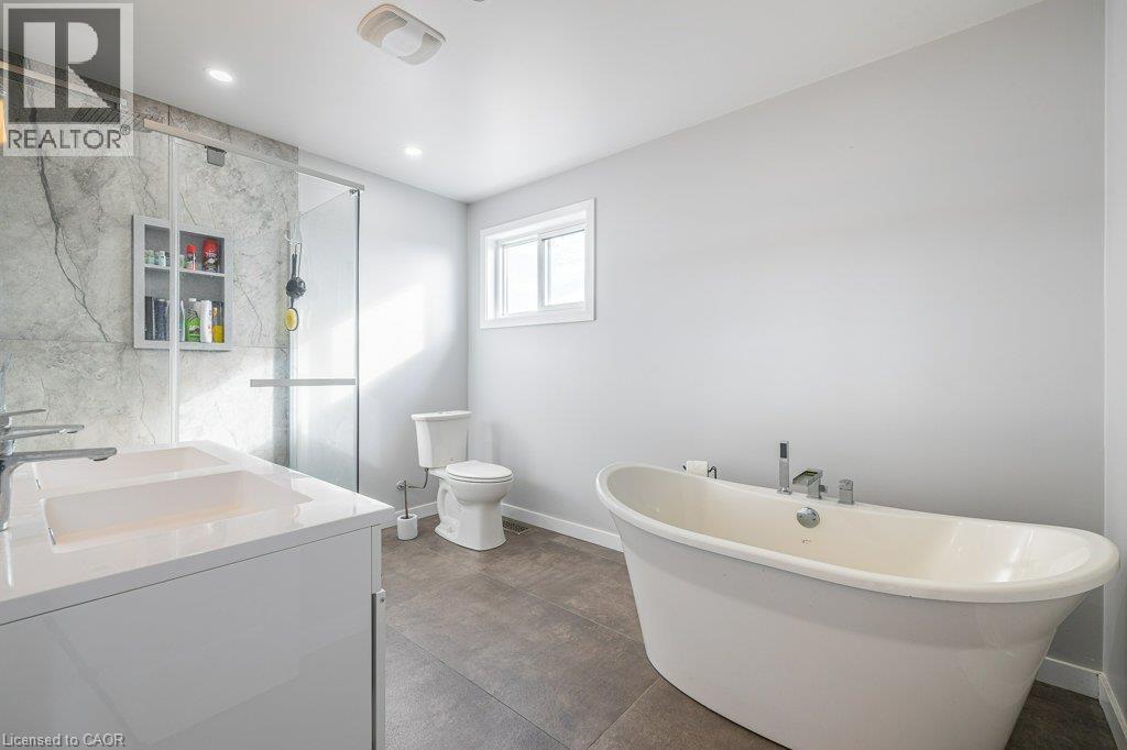 165 East & West Line, Niagara-On-The-Lake, Ontario  L0S 1J0 - Photo 30 - 40852719