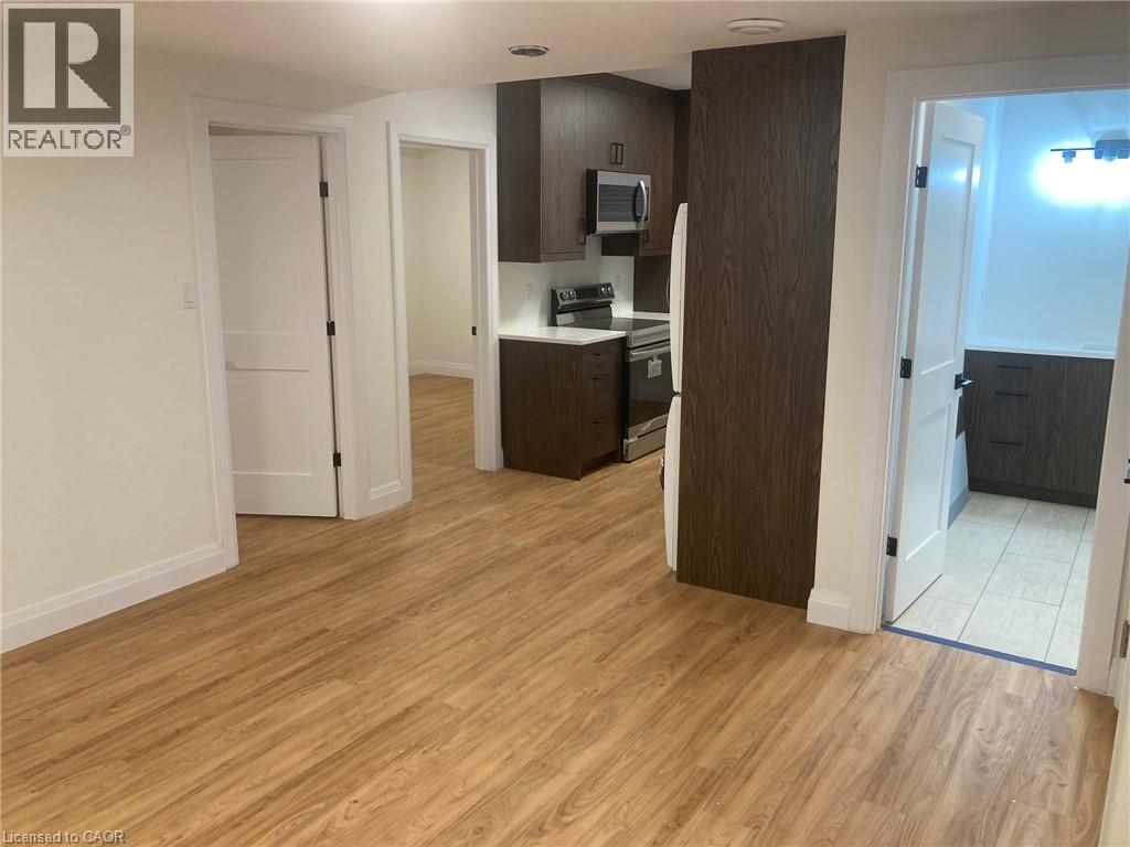 33 Church Street E Unit# 33b (Lower Unit), Elmira, Ontario  N3B 2L2 - Photo 4 - 40852412