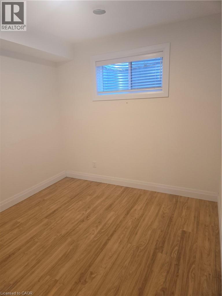 33 Church Street E Unit# 33b (Lower Unit), Elmira, Ontario  N3B 2L2 - Photo 8 - 40852412