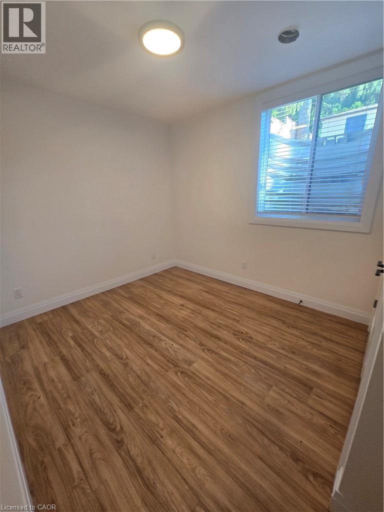 33 Church Street E Unit# 33b (Lower Unit), Elmira, Ontario  N3B 2L2 - Photo 15 - 40852412