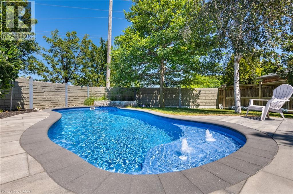 936 Dunblane Court, Kitchener, Ontario  N2R 1W9 - Photo 45 - 40852445