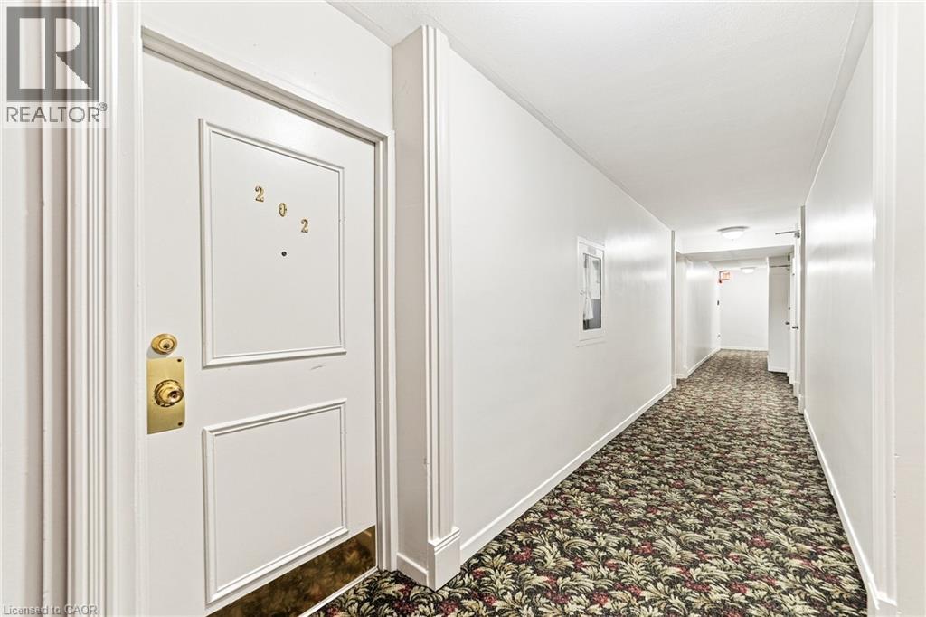 851 Queenston Road Unit# 202, Hamilton, Ontario  L8H 4X5 - Photo 5 - 40852678