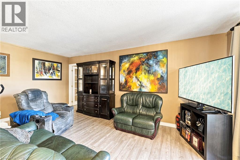 851 Queenston Road Unit# 202, Hamilton, Ontario  L8H 4X5 - Photo 11 - 40852678