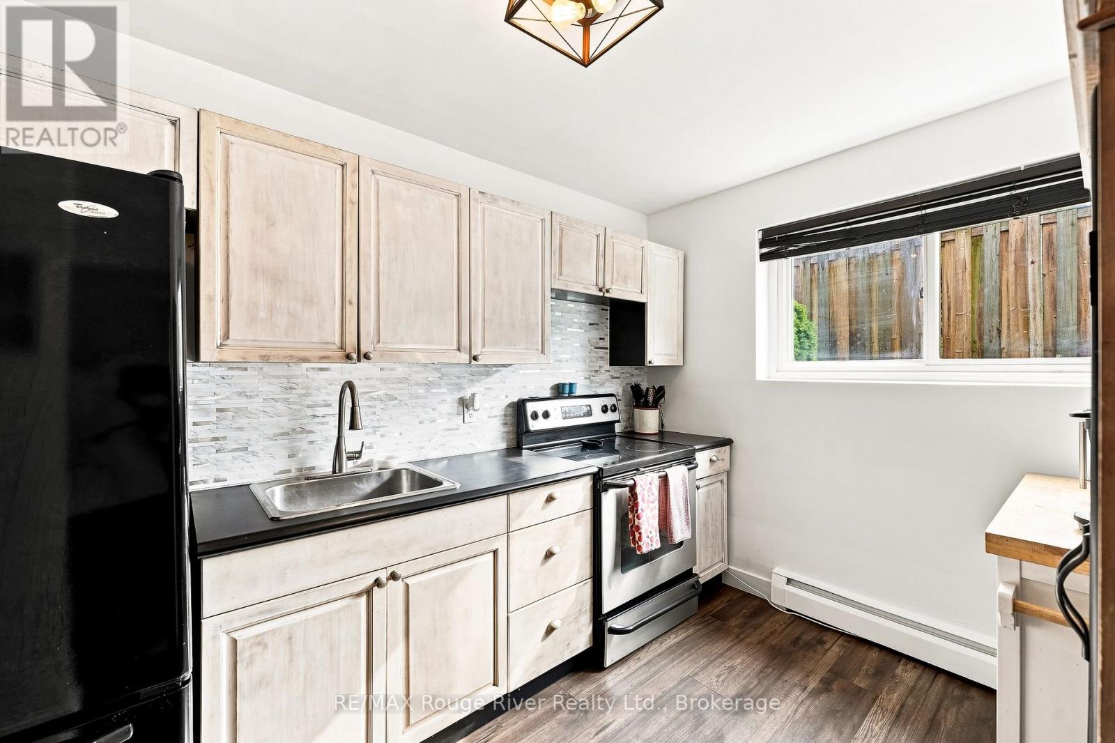 3 - 242 D'arcy Street, Cobourg, Ontario K9A 4A3 - Photo 10 - X13624448