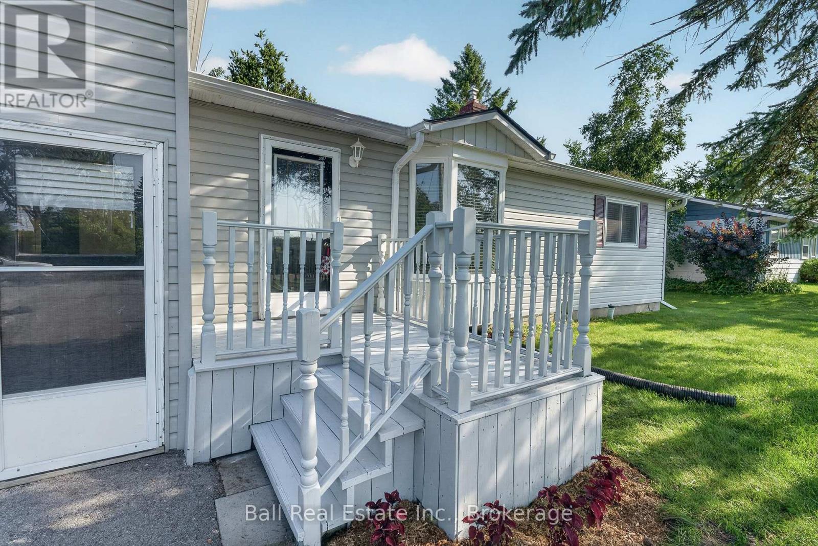 42 Maplewood Avenue, Brock, Ontario  L0K 1A0 - Photo 4 - N13628204