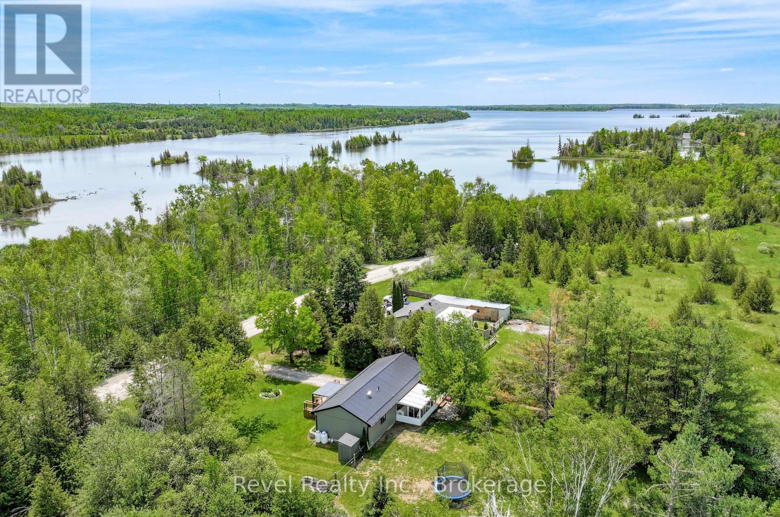 122 Mcguire Beach Road, Kawartha Lakes, Ontario  K0M 2B0 - Photo 3 - X13628314
