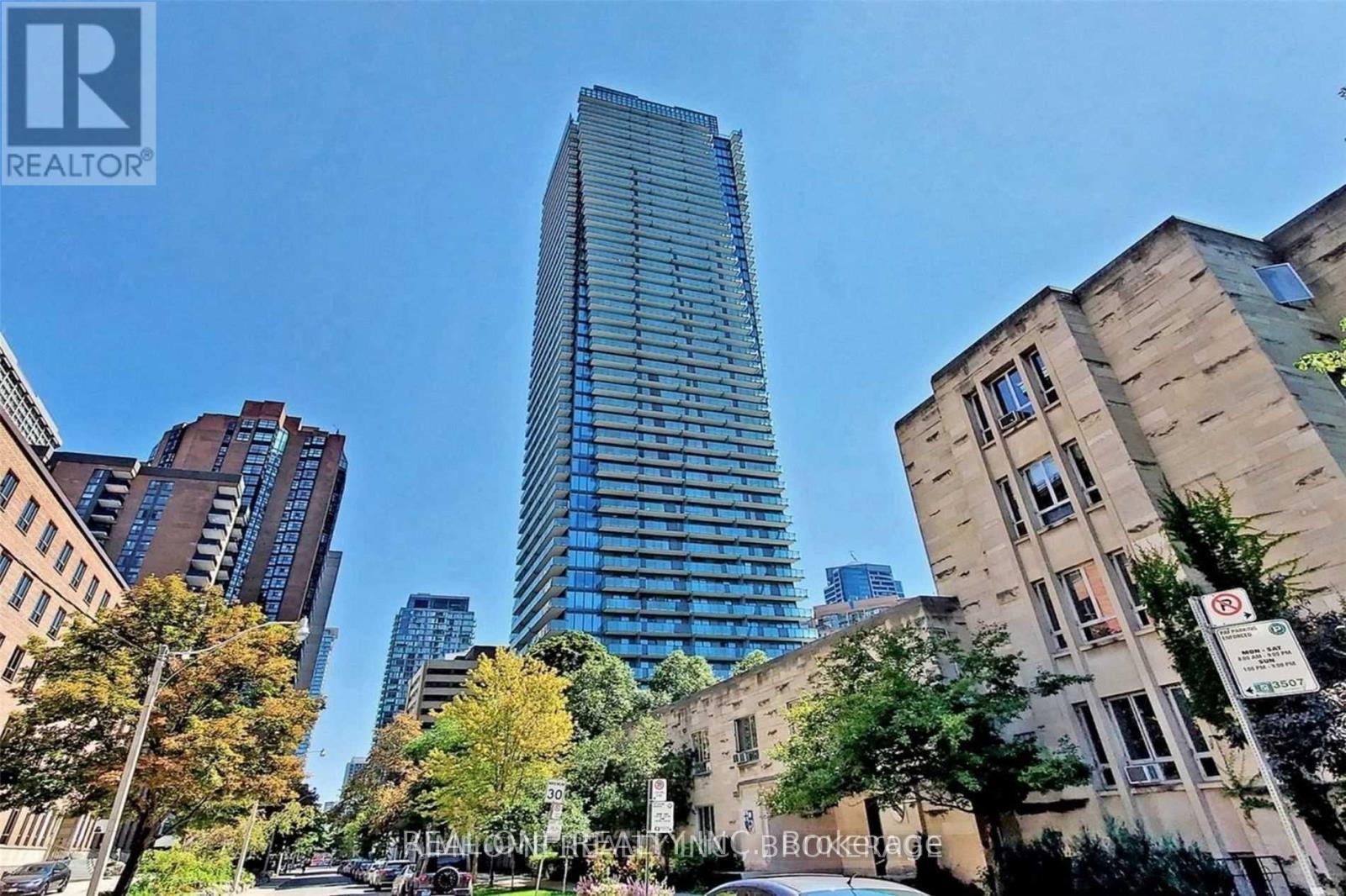 1003 - 65 ST MARY STREET, Toronto, Ontario