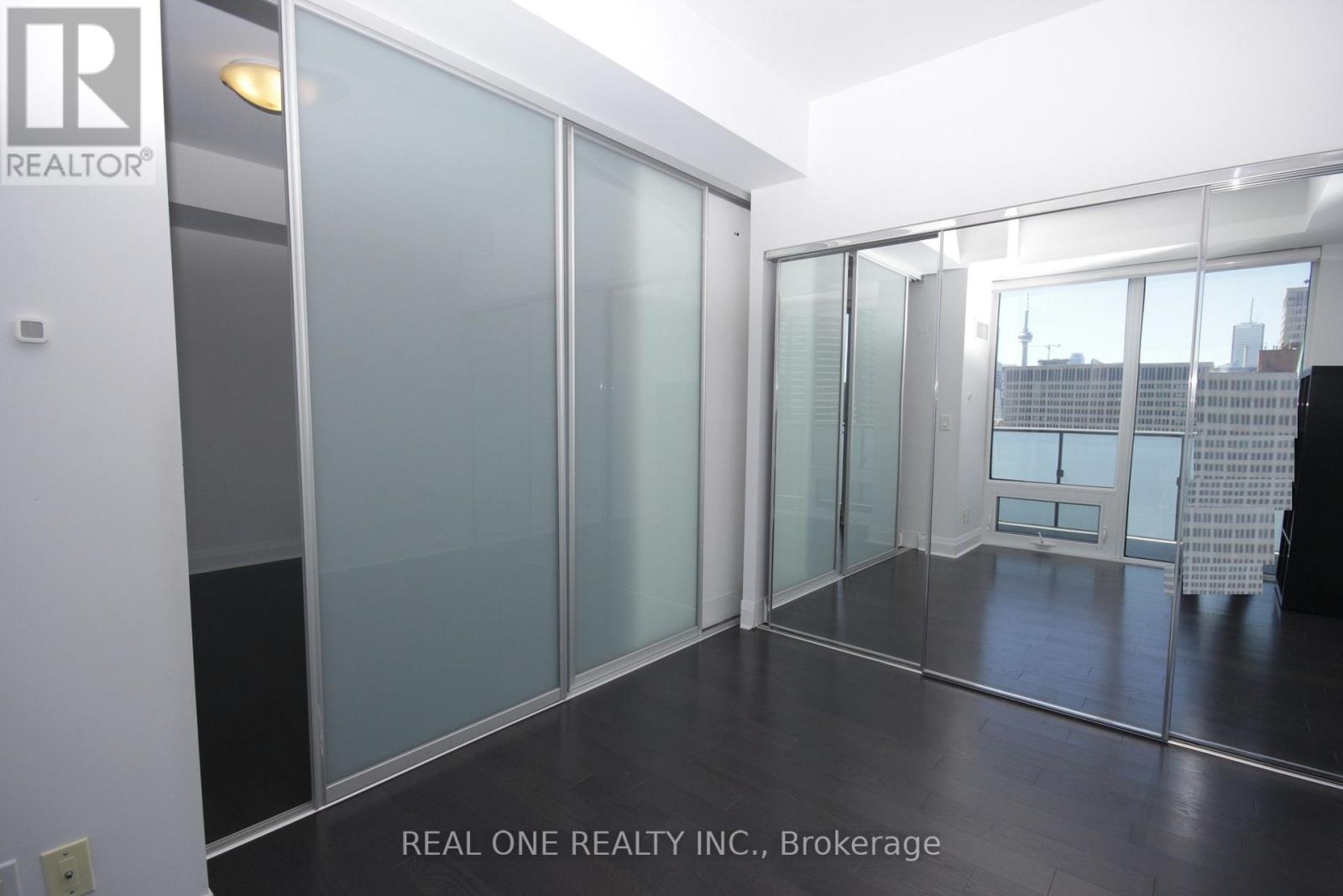 1003 - 65 St Mary Street, Toronto, Ontario  M5S 0A6 - Photo 10 - C13628280