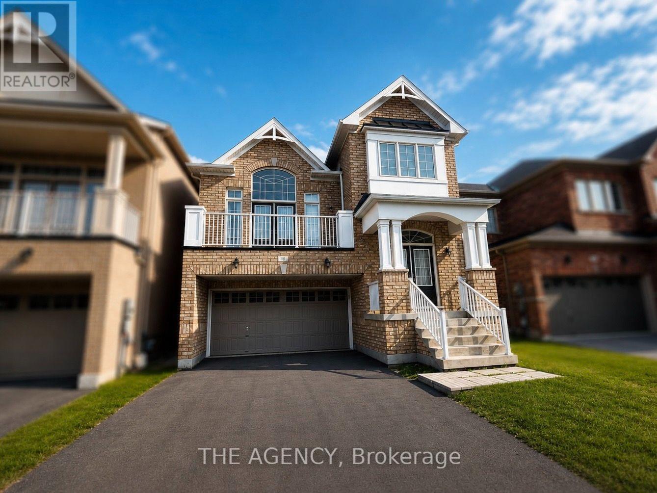 10 Hoover Park Drive, Whitchurch-Stouffville, Ontario  L4A 1P9 - Photo 2 - N13628248