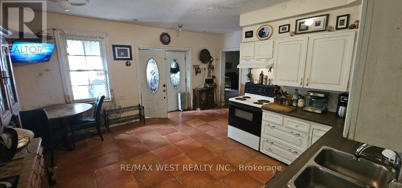 6536 5th Side Road, Essa, Ontario  L9R 1V2 - Photo 7 - N13628256