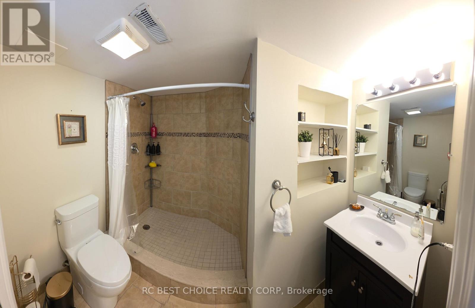 68 Carron Avenue, Vaughan, Ontario  L6A 1Y6 - Photo 10 - N13628264