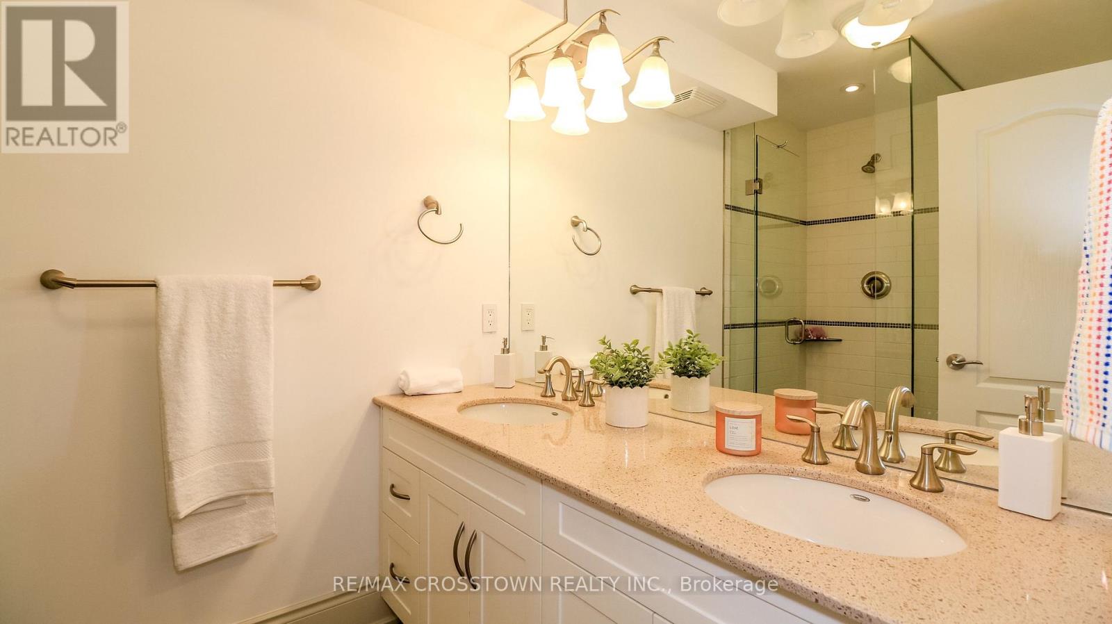183 Lakeshore Road W, Oro-Medonte, Ontario  L0L 2E0 - Photo 25 - S13628308