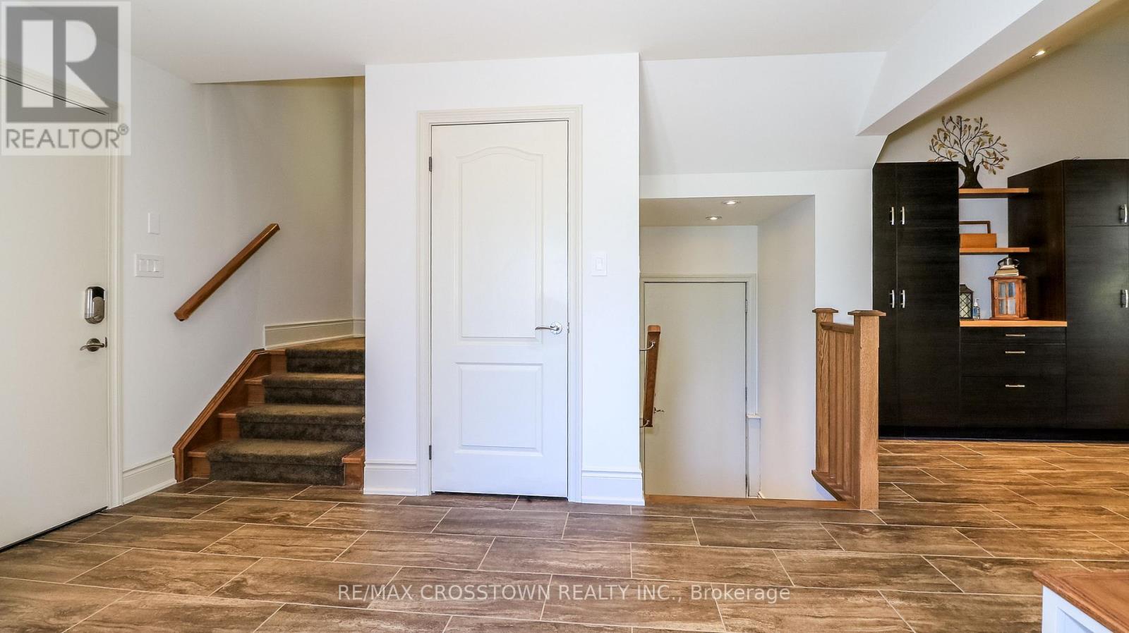 183 Lakeshore Road W, Oro-Medonte, Ontario  L0L 2E0 - Photo 33 - S13628308
