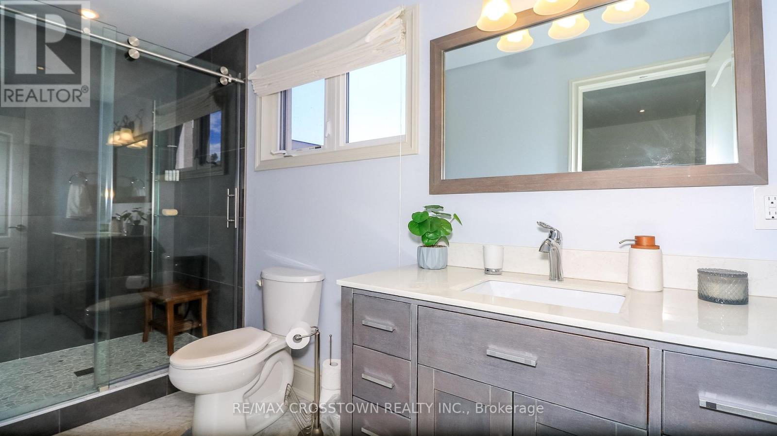 183 Lakeshore Road W, Oro-Medonte, Ontario  L0L 2E0 - Photo 38 - S13628308