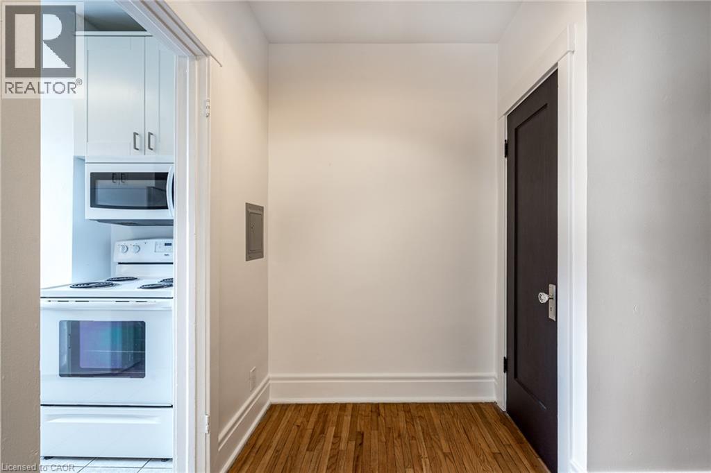 285 King Street W Unit# 10, Hamilton, Ontario  L8P 1B2 - Photo 7 - 40852575