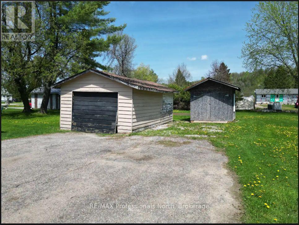 14 Chandos Street, Minden Hills, Ontario  K0M 2K0 - Photo 4 - X13628222
