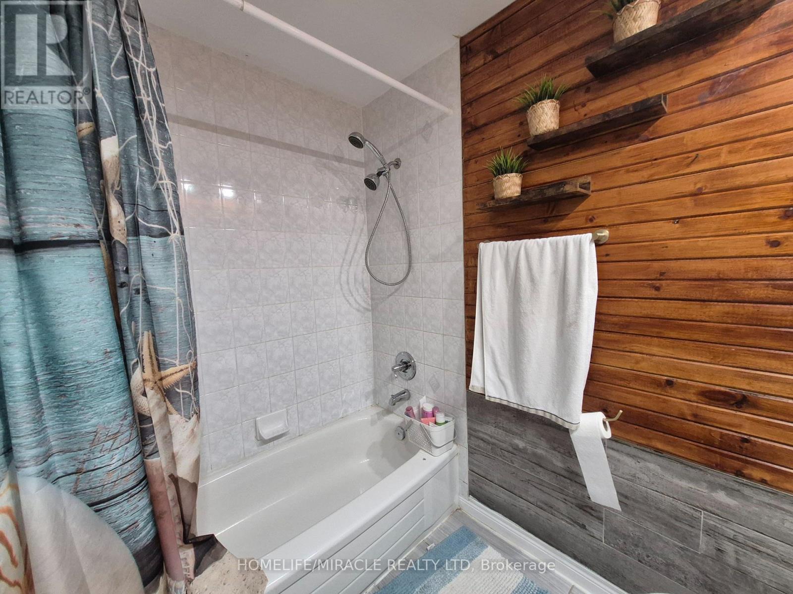 2237 Prescott Place, Burlington, Ontario  L7L 6L3 - Photo 31 - W13628220
