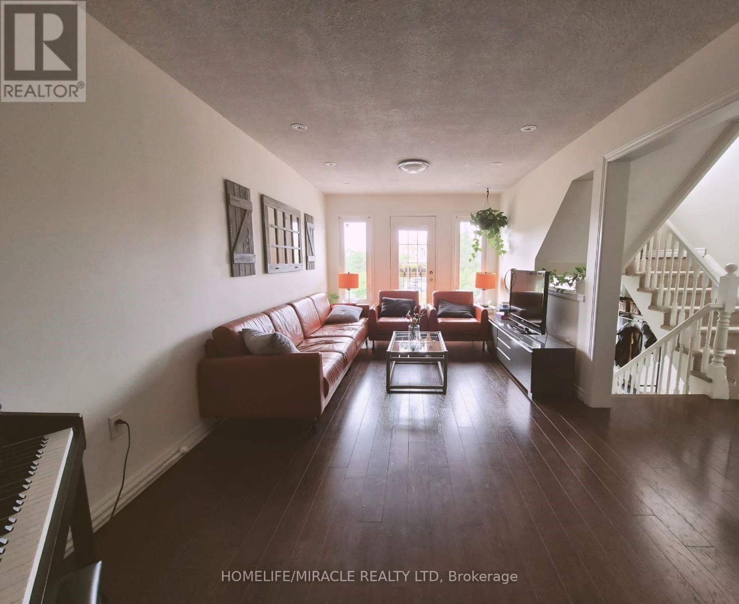 2237 Prescott Place, Burlington, Ontario  L7L 6L3 - Photo 7 - W13628220
