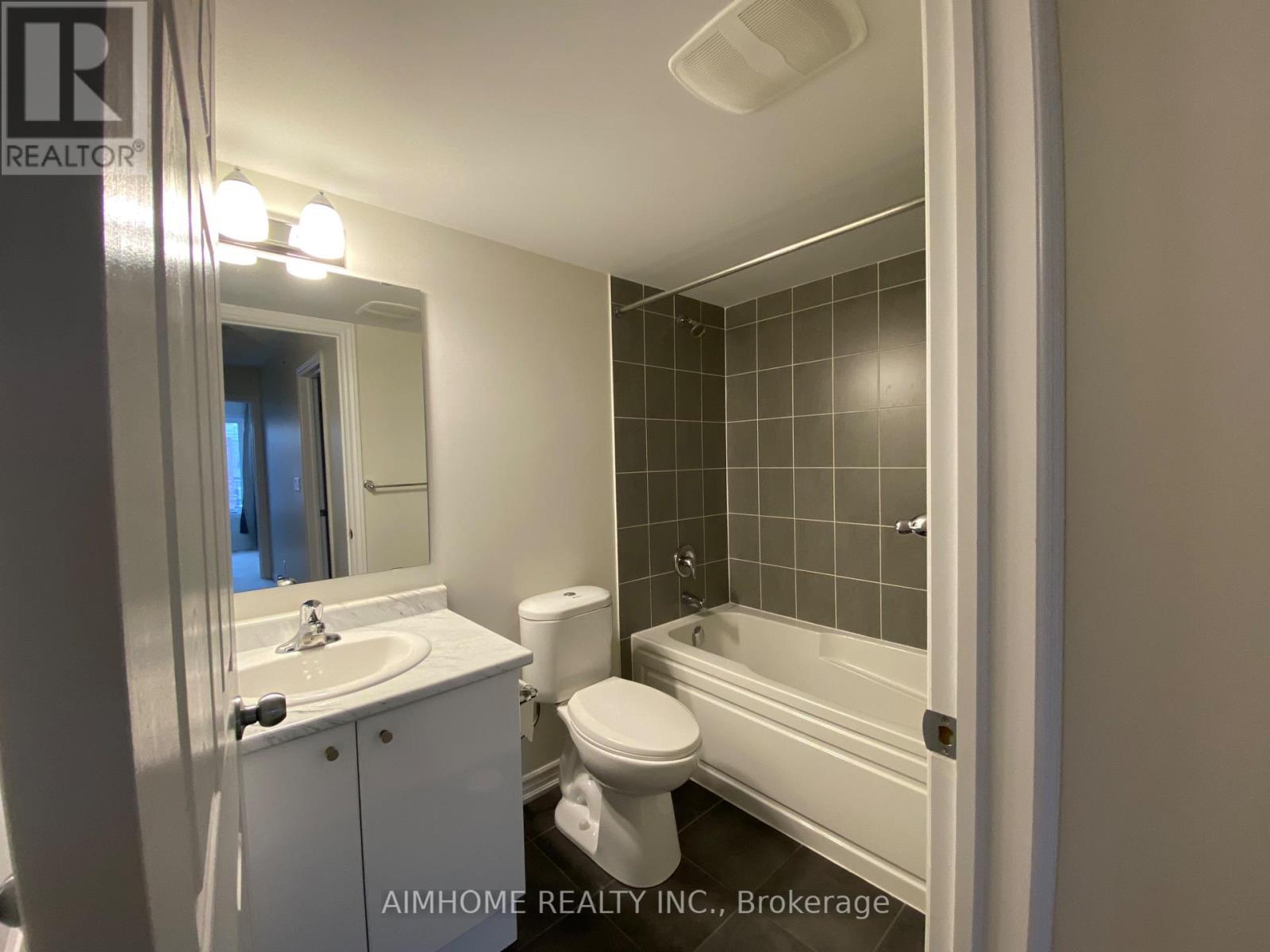 59 - 130 Twenty Fourth Street, Toronto, Ontario  M8V 3N7 - Photo 20 - W13628232