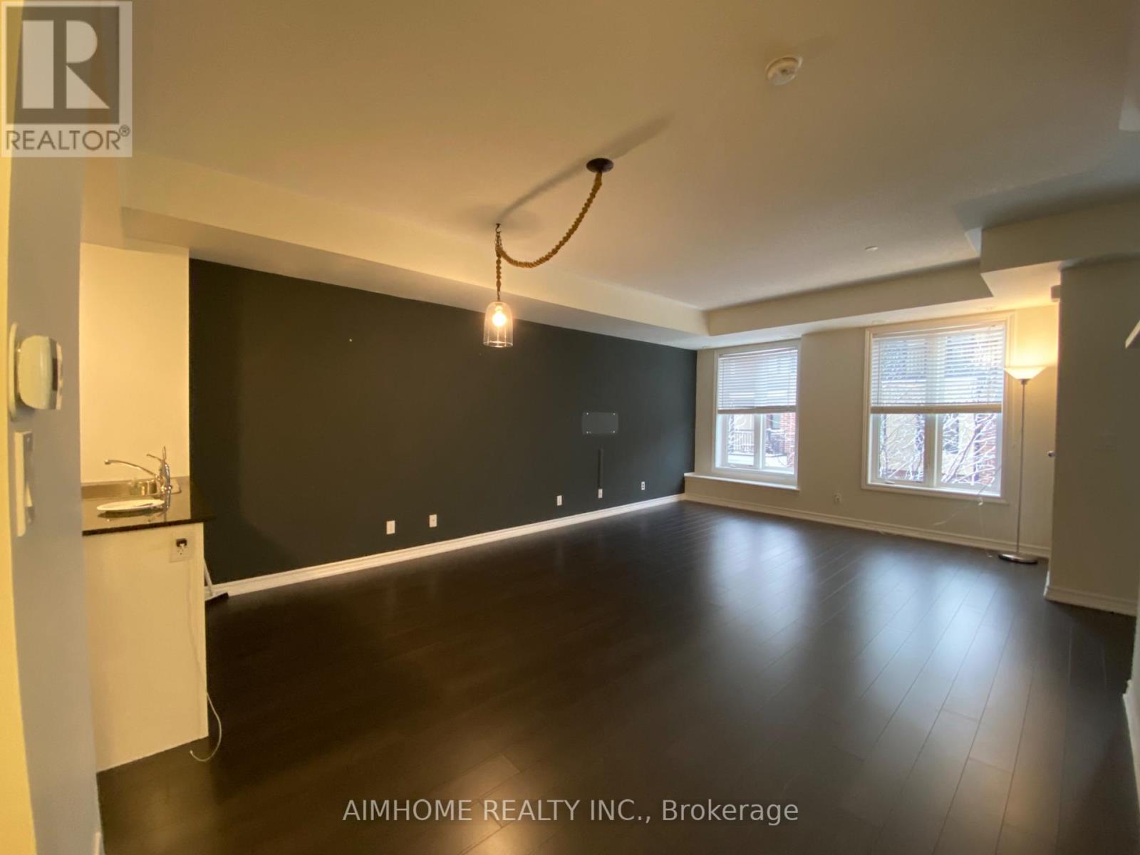 59 - 130 Twenty Fourth Street, Toronto, Ontario  M8V 3N7 - Photo 5 - W13628232