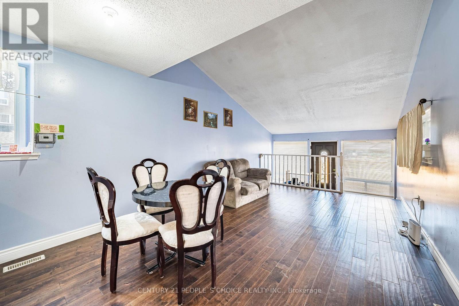 2 - 242 John Garland Boulevard, Toronto, Ontario M9V 1N8 - Photo 15 - W13628270