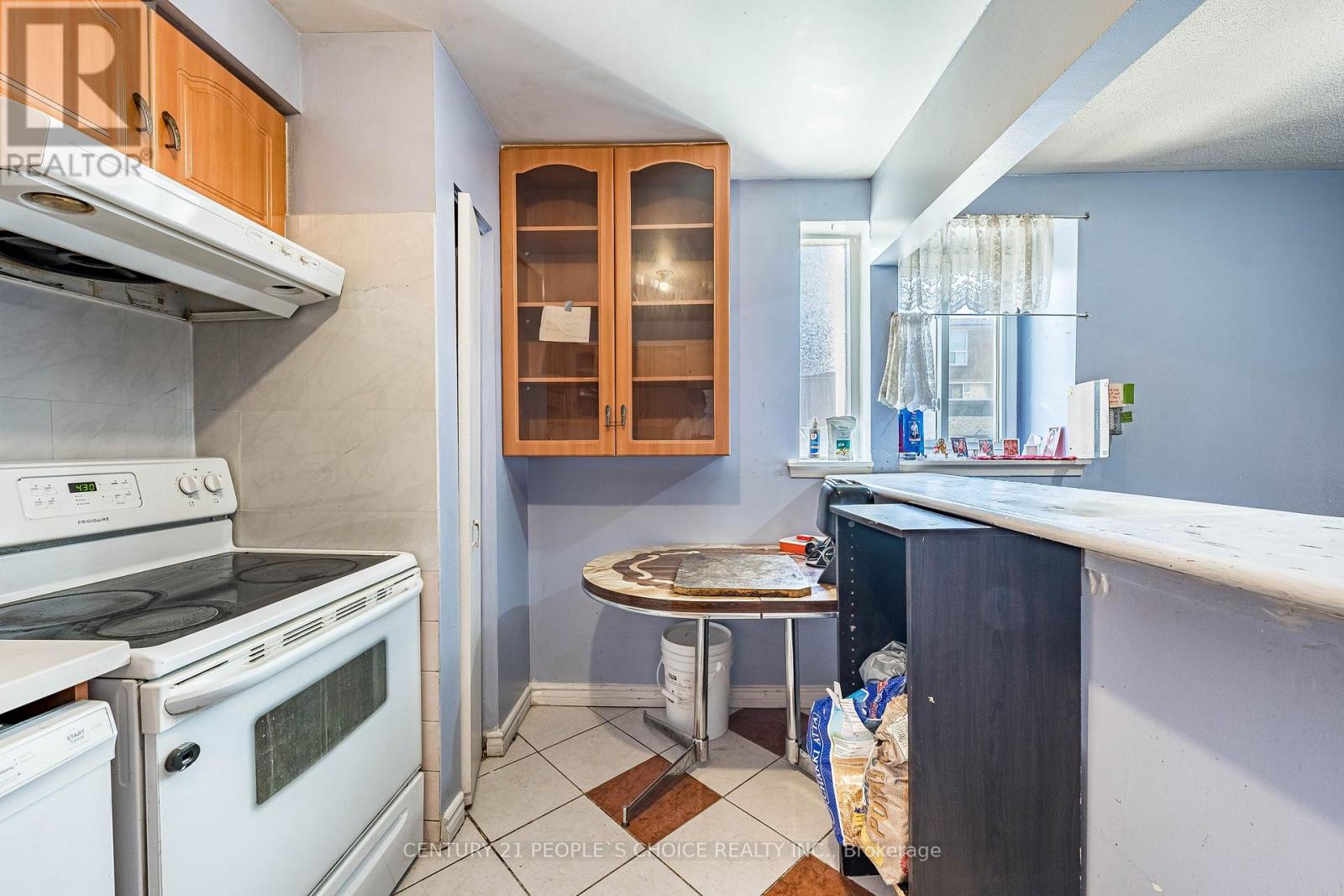 2 - 242 John Garland Boulevard, Toronto, Ontario M9V 1N8 - Photo 21 - W13628270