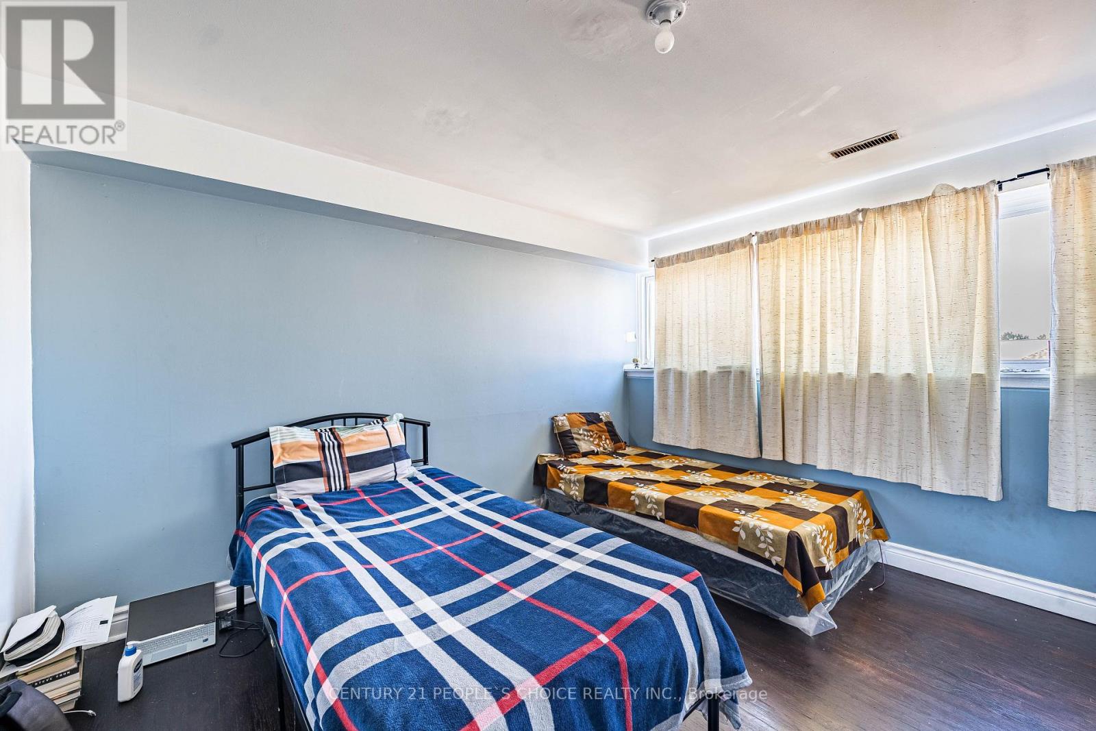 2 - 242 John Garland Boulevard, Toronto, Ontario M9V 1N8 - Photo 29 - W13628270
