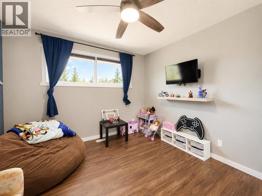 124 4 Avenue, Strathmore, Alberta  T1P 1B9 - Photo 9 - A2333274