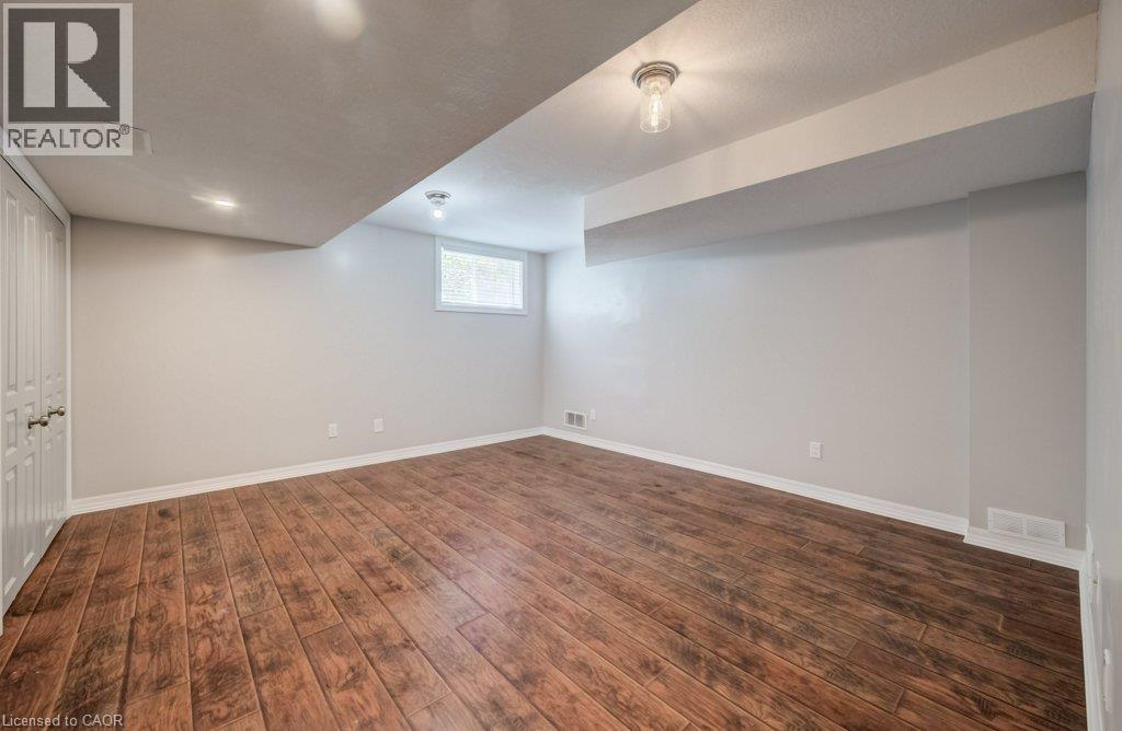 105 Pinnacle Drive Unit# 30, Kitchener, Ontario  N2P 1B8 - Photo 32 - 40851369