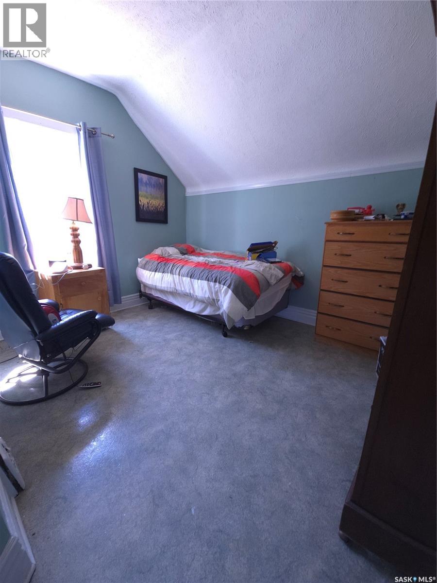 36 21st Street E, Prince Albert, Saskatchewan  S6V 1L8 - Photo 49 - SK043016