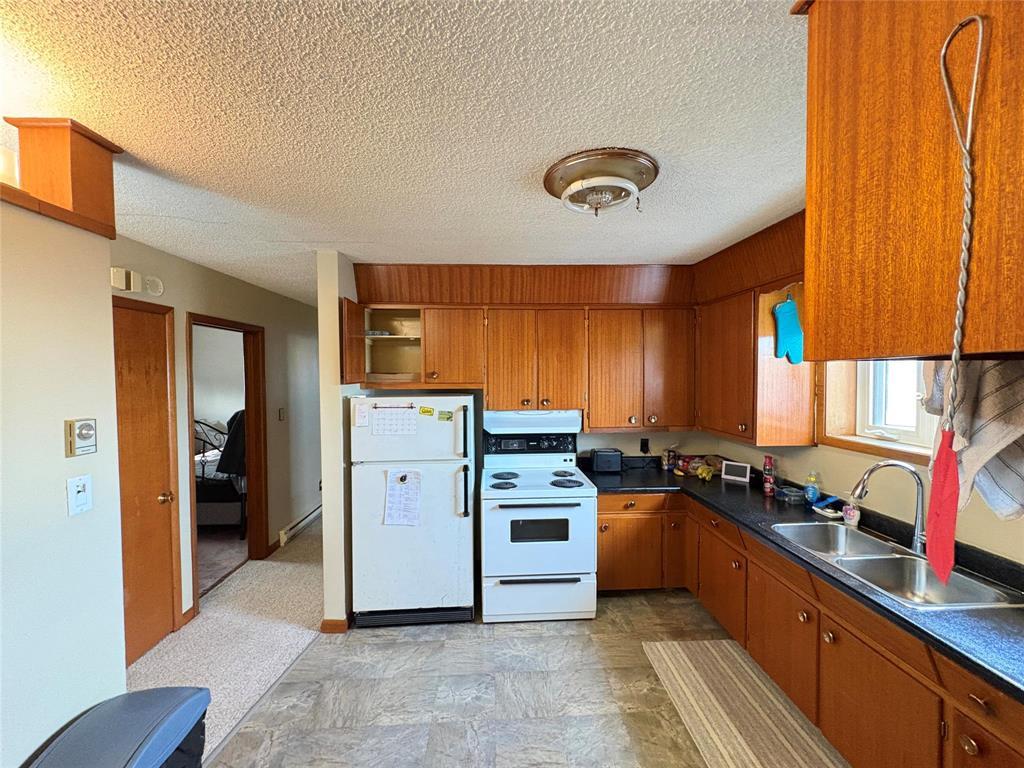 15 Maple Avenue E, Hamiota, Manitoba  R0M 0T0 - Photo 20 - 202619057