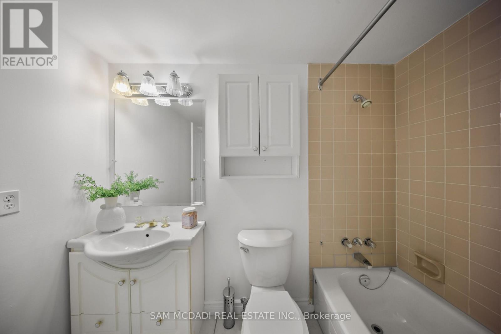 1105 - 5280 Lakeshore Road, Burlington, Ontario  L7L 5R1 - Photo 33 - W13613260
