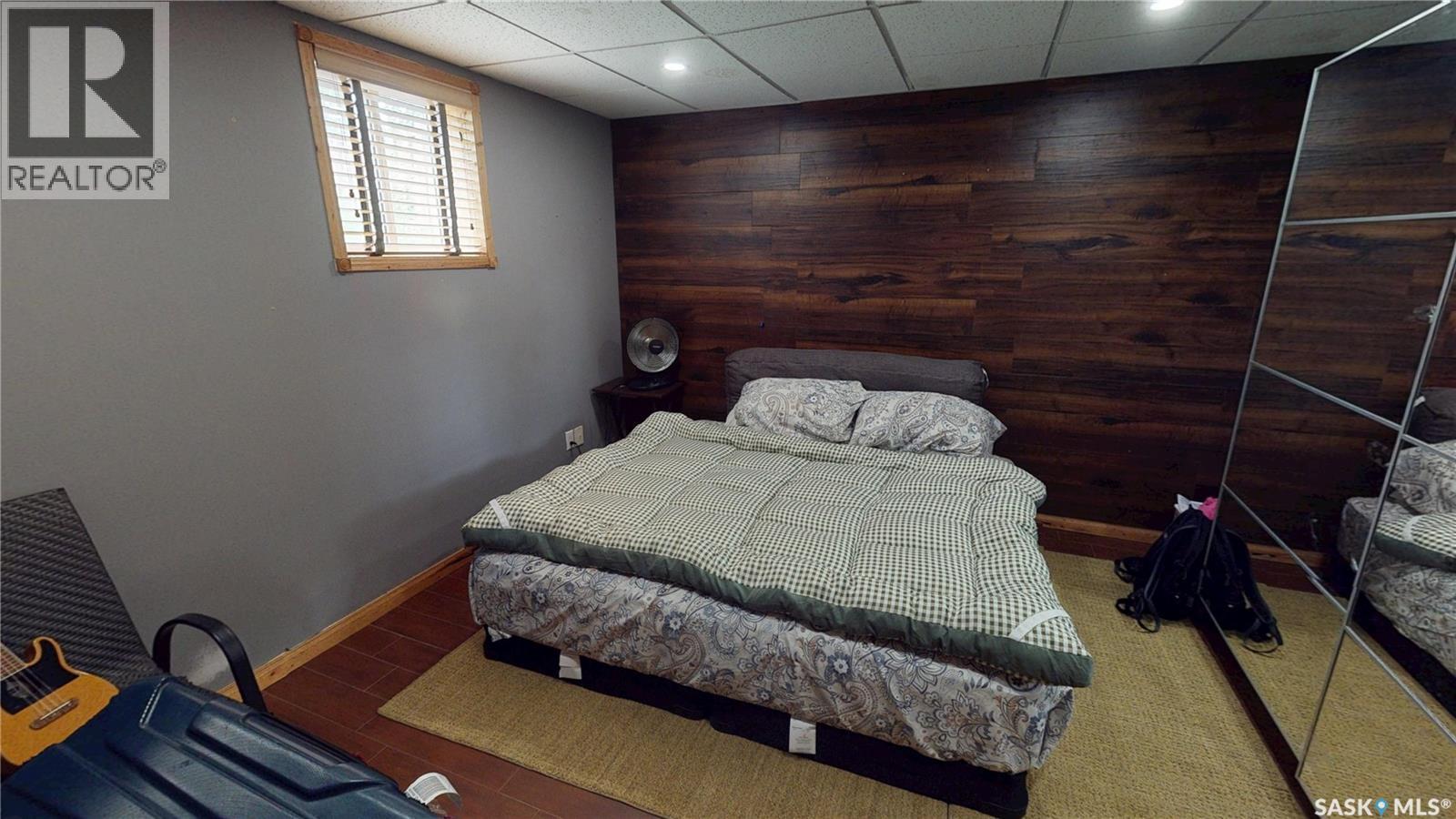 833 Peters Avenue, Oxbow, Saskatchewan  S0C 2B0 - Photo 32 - SK044213