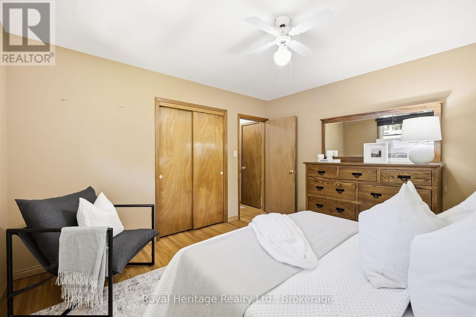 12 Simcoe Street, Whitby, Ontario  L1M 1B2 - Photo 17 - E13628316
