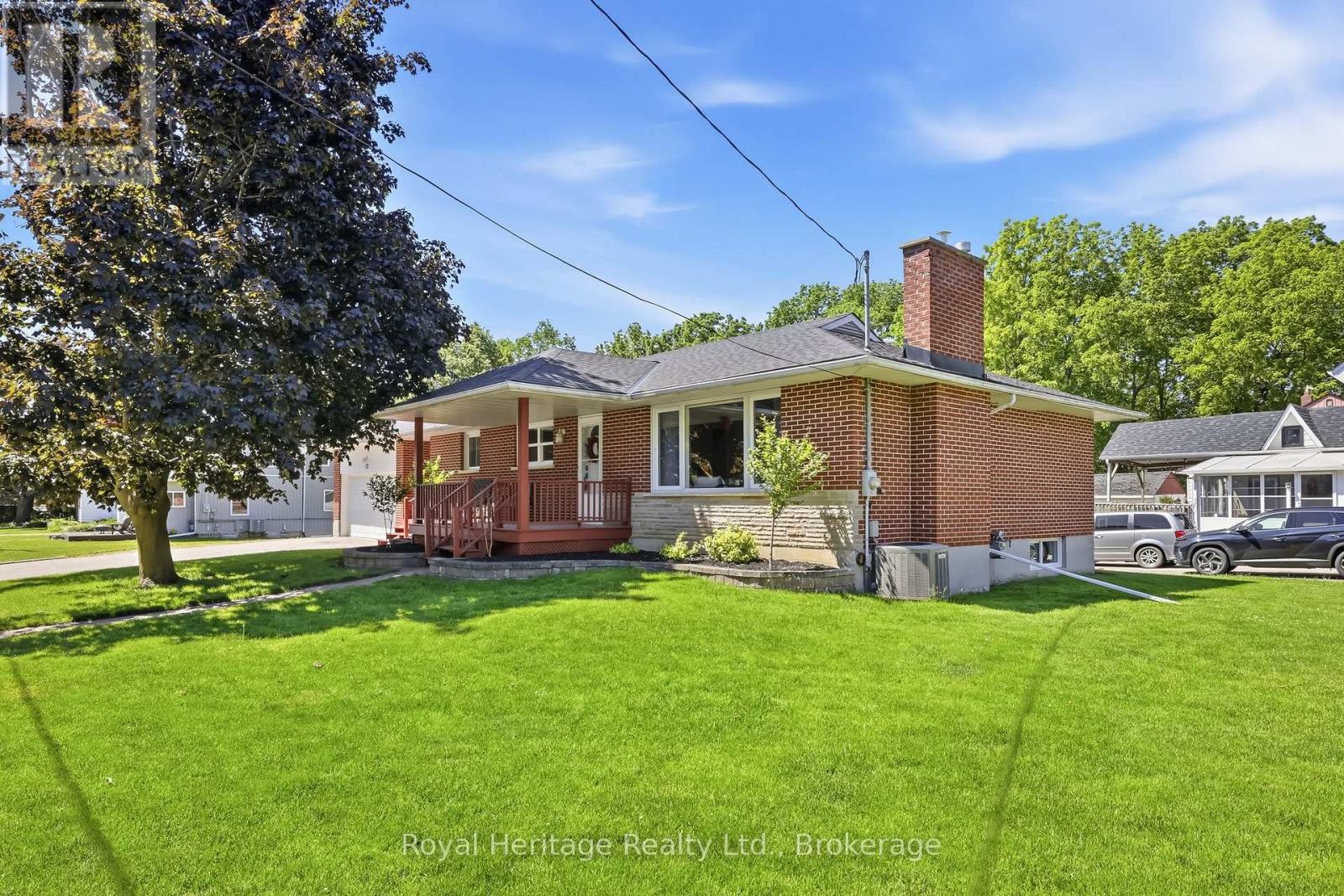12 Simcoe Street, Whitby, Ontario  L1M 1B2 - Photo 28 - E13628316