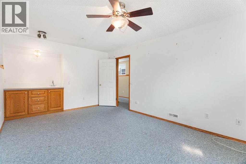 38 Hidden Spring Circle NW, Calgary, Alberta  T3A 5H3 - Photo 32 - A2329888