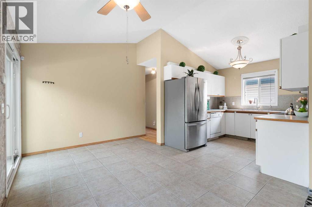 38 Hidden Spring Circle NW, Calgary, Alberta  T3A 5H3 - Photo 22 - A2329888