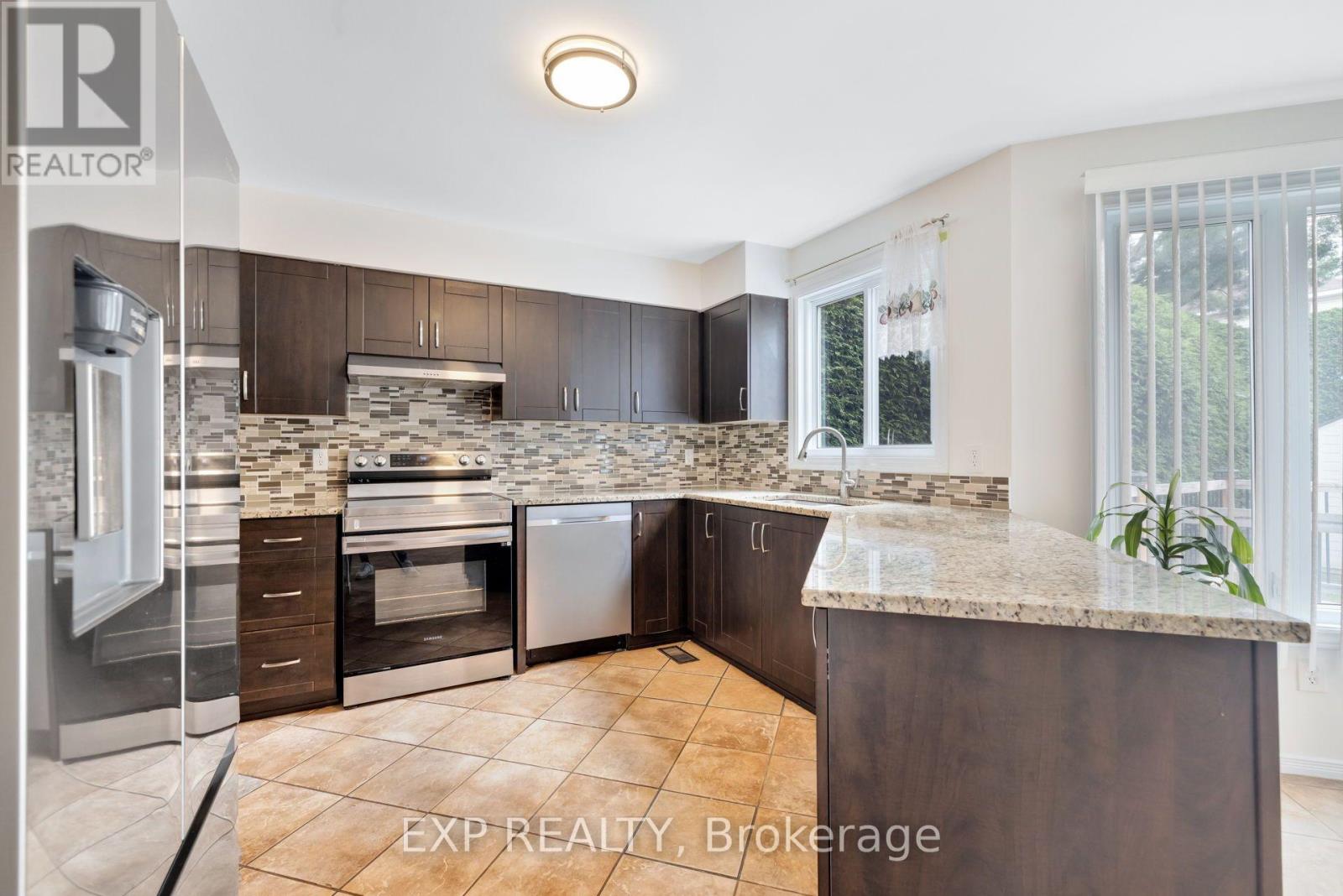 103 Flamborough Way, Ottawa, Ontario  K2K 2G1 - Photo 17 - X13628414