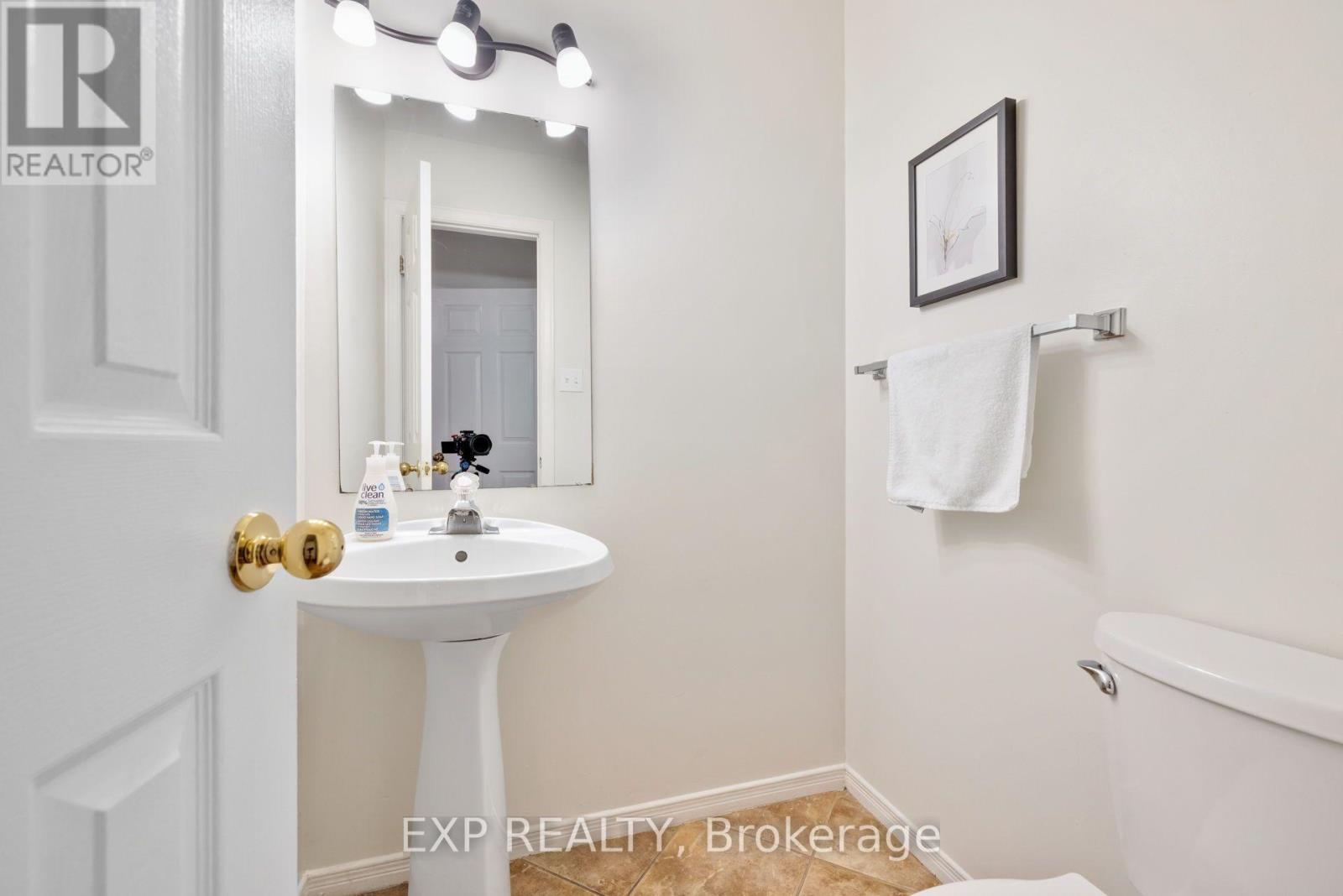 103 Flamborough Way, Ottawa, Ontario  K2K 2G1 - Photo 9 - X13628414