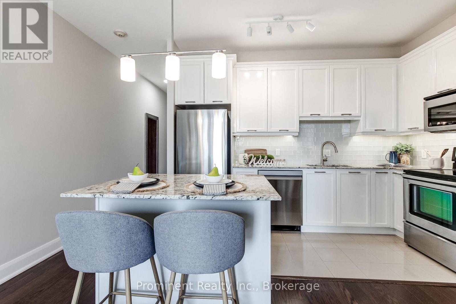 414 - 2470 Prince Michael Drive, Oakville, Ontario  L6H 0G9 - Photo 3 - W13628444